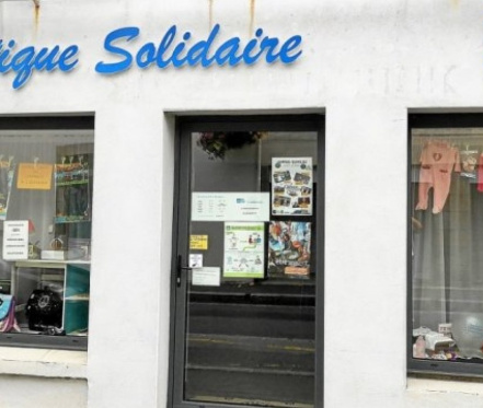 la-boutique-solidaire-du-secours-catholique-vient-de-voir_5858926_676x362p.jpg